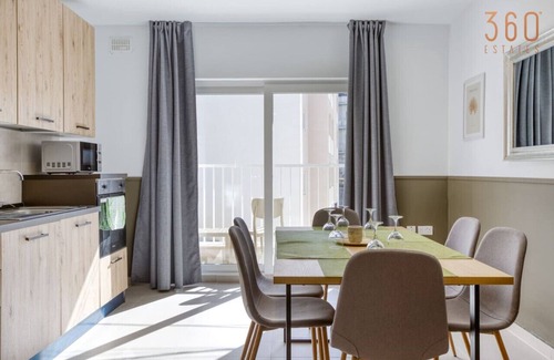 Pieta Apartment | Stylish 2BR home with Balcony in central Pieta