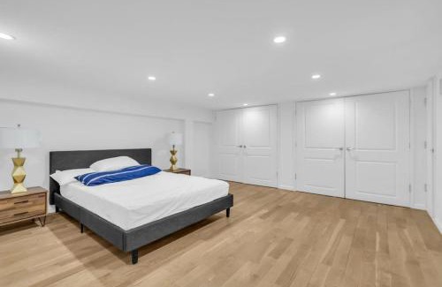 Gowanus Apartment | Modern 2BR Loft in Carroll Gardens - Pet and Child Friendly