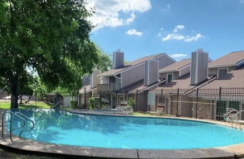 Parker Lane House | Ideal 3BR Oasis with Pool, Minutes from Downtown & Airport