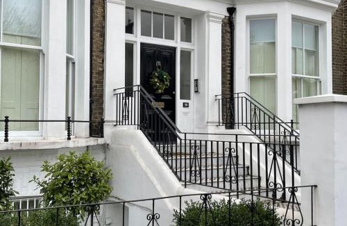 Abingdon Apartment | Elegant 3-Bedroom Flat in Kensington - Guest Rated 9.8