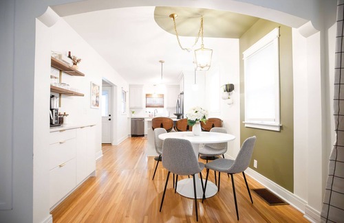 Macalester - Groveland House | Relax in Style: Family-Friendly with Top Amenities