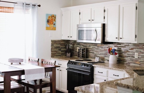 Dadeville House | Lakefront 3BR Retreat with Pool & Spa at Lake Martin