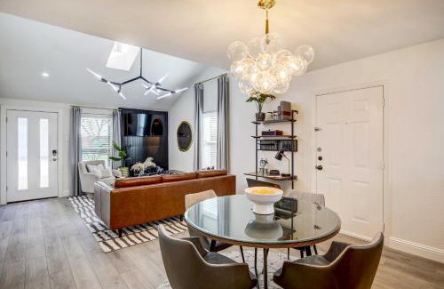 Allen House | Chic Allen Home with Pet-Friendly Amenities Near Watters Creek