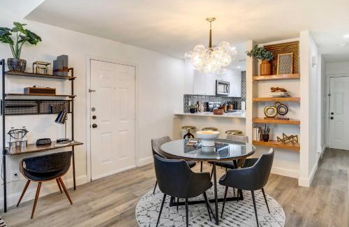 Allen House | Chic Allen Home with Pet-Friendly Amenities Near Watters Creek