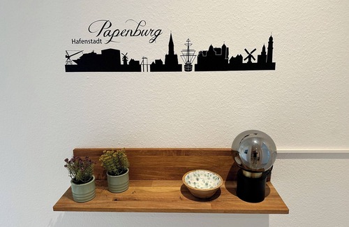 Papenburg Apartment | Stylish and barrier-free Gutshofstraße vacation apartment in Papenburg