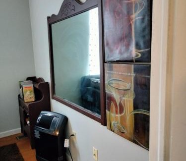 Downtown Apartment | Stylish Condo Retreat for Your Perfect Getaway