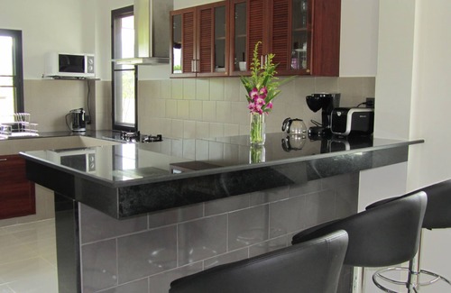 Khuekkhak House | Exclusive Oceanfront House with Pool in Tranquil Setting