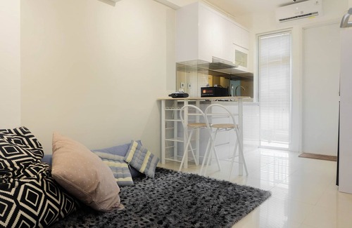 Jatinegara Apartment | Modern 2BR Bassura City Apartment with Pool Access