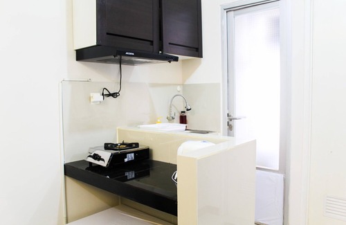 Gading Apartment | Trendy 1BR Gading Nias Apartment with Pool & Kitchen