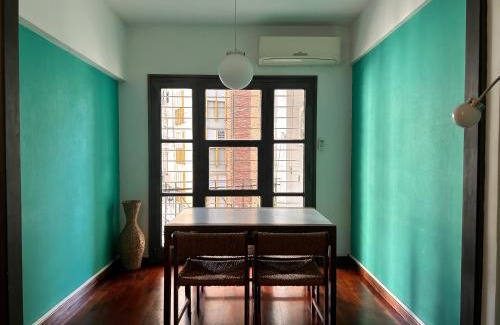 Centro Apartment | Stylish City Center Apartment - Pet & Child Friendly Stay
