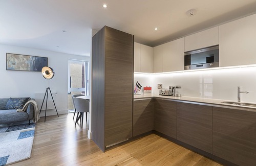 Fryent Apartment | Stylish 3-Bed Apartment in Colindale - Top Rated Stay