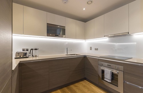 Fryent Apartment | Stylish 3-Bed Apartment in Colindale - Top Rated Stay