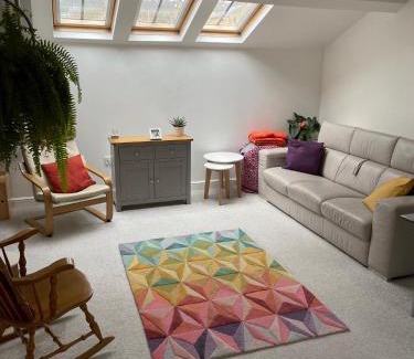 Wadsworth Apartment | Elegant Apartment in the Heart of Hebden Bridge - Rated 9.7