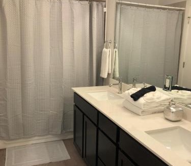 Leander Apartment | Stylish Apartment in Austin