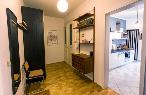 Zentrum-Nordwest Apartment | Stylish Apartment in Waldstrasse - Guest Rated 10/10