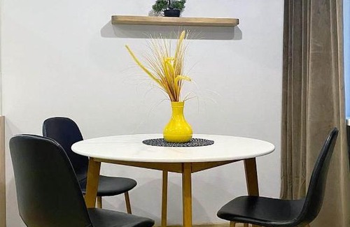 Degtyari Apartment | Stylish Apartment in the Heart of Historic Center