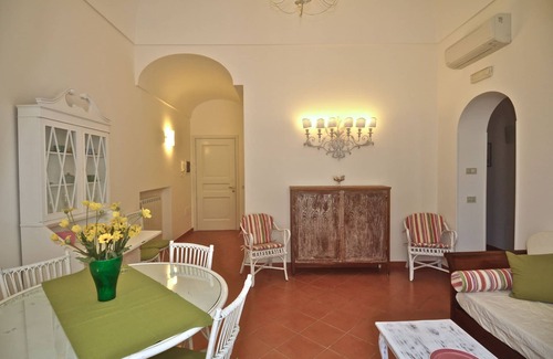 Minori Apartment | Guest Rated 9.8: Stylish Apartment in Beautiful Minori
