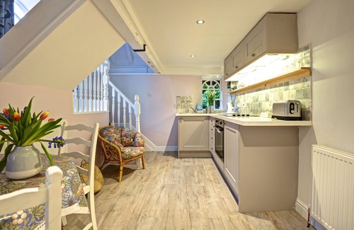 Grosmont Apartment | Chic Apartment with Spa, Hot Tub & Family-Friendly Comfort