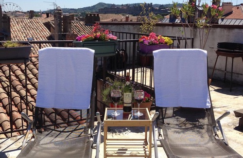 Bastide Saint-Louis Apartment | Stylish Apartment with Roof Terrace & Lake View Awaits