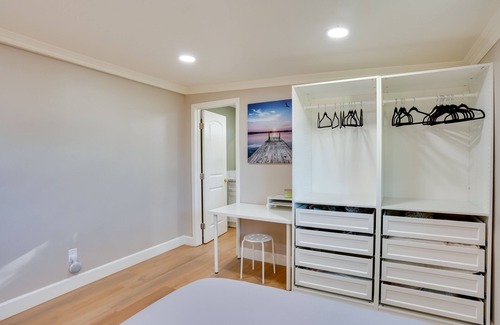 Anaheim Resort House | Chic Back Unit in Orange - Perfect for Family Getaways