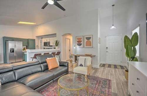 Greenacres House | Inviting Bakersfield Getaway Featuring Pool Table Fun