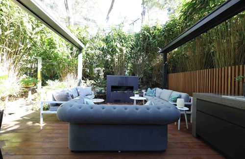 Macmasters Beach House | stylish beach escape - chic indoor to tropical outdoor flow - minutes to beach.