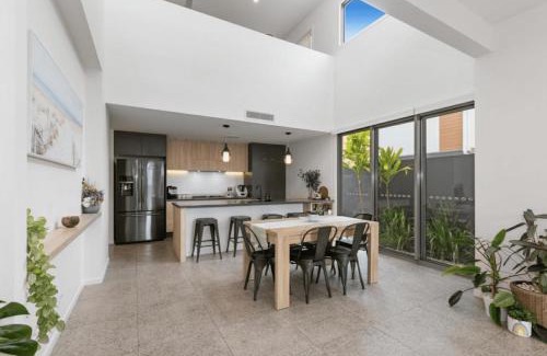 Kingscliff Villa | Cozy Beach Villa with Pool & Family-Friendly Amenities
