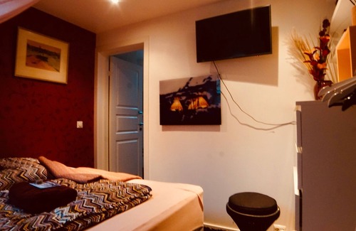 Alesund Apartment | Modern Room in Downtown Ålesund - Pet and Child Friendly
