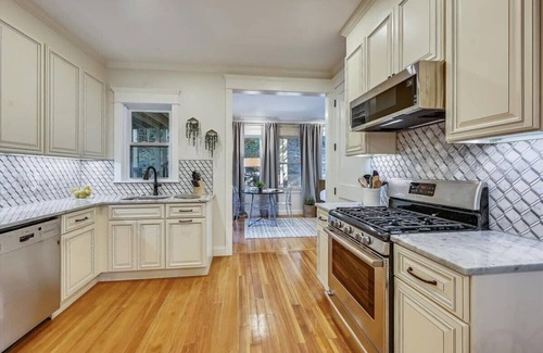 Forest Hills - Woodbourne Condo | Modern Boston Retreat with Spa & Family-Friendly Amenities