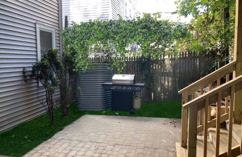 Forest Hills - Woodbourne Condo | Modern Boston Retreat with Spa & Family-Friendly Amenities