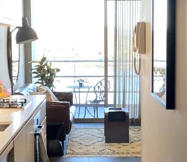 City West Apartment | Stylish Central Lake View Apartment - Rated 9.4/10 by Guests