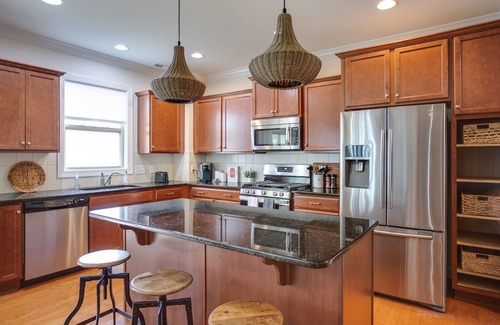 Cary House | Trendy Home: Kid-Friendly Stay in the Heart of the City
