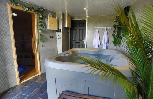 Skelton-in-Cleveland House | Relax at Meadow View Cottage with Spa and Hot Tub Access