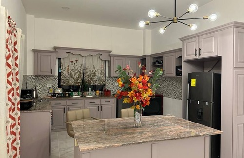 Demerara-Mahaica Apartment | Stylish Modern Suite in Herstelling - Pet and Child Friendly