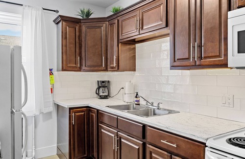 Charlottetown Apartment | Stylish & Comfy 2 Bedroom Apt Downtown Ch'town