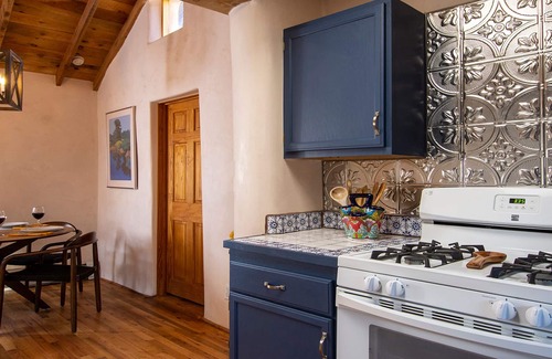 Baca Street Condo | Pet-Friendly Condo with Ocean Views in Baca Railyard