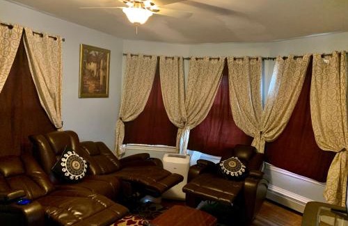 Pawtucket Apartment | Stylish Apartment Getaway Near Providence - Rated 8.3/10