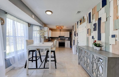 Killeen House | Cozy 5-Bedroom Home in the Heart of the City