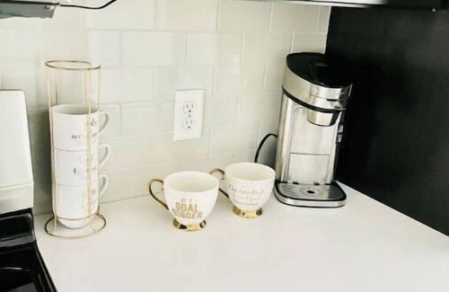 Avondale House | Chic Condo Retreat Near Cincinnati Zoo for Families