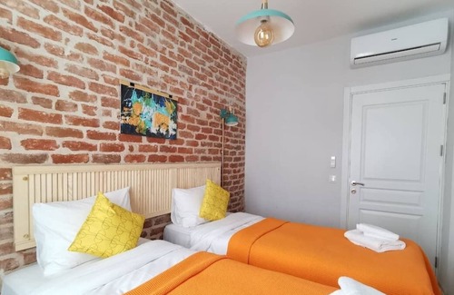 Talimhane Apartment | Cozy Taksim Center Flat with Child-Friendly Amenities