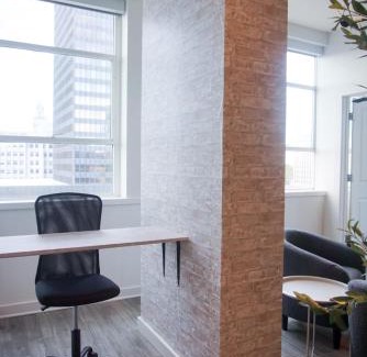 Baton Rouge Apartment | Pet-Friendly Downtown High-Rise with 9.2/10 Review Score