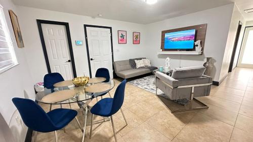 Hialeah Apartment | Stylish Escape by Miami International Airport