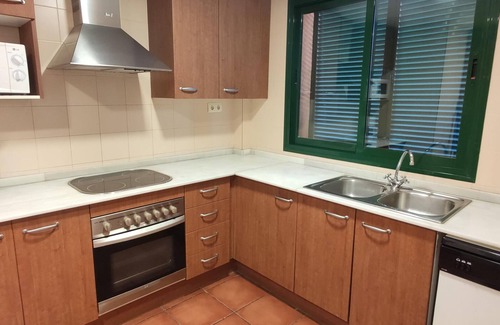 L Almadrava Apartment | Cozy Family Apartment L'Ametlla de Mar with Pool & Spa