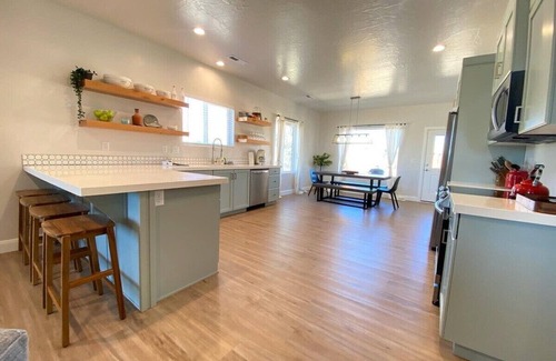 Kanab House | Family-Friendly Home in Kanab, Near Zion National Park