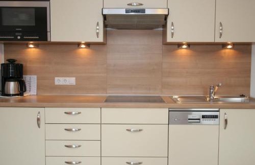 Uderns Apartment | Family-Friendly Apartment in Uderns Steps from Ski Slopes