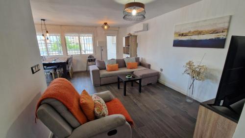 L'Albufereta Apartment | Modern Apartment Just Minutes from Albufereta Beach
