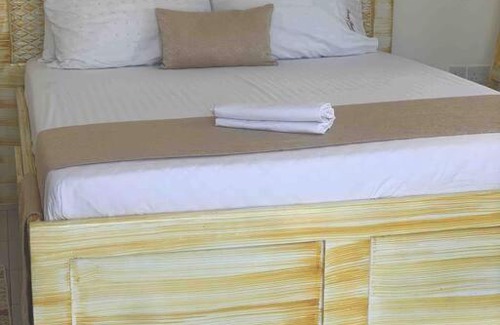 Tunguu Apartment | Modern Studio Retreat in Fumba Zanzibar - Family-Friendly Stay