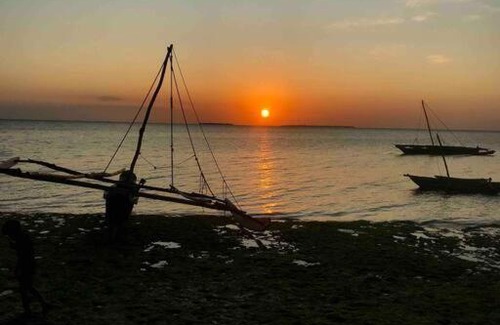 Tunguu Apartment | Modern Studio Retreat in Fumba Zanzibar - Family-Friendly Stay