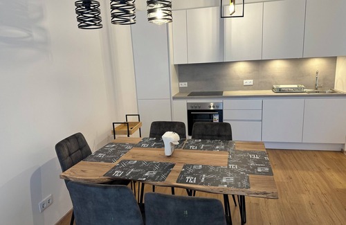 Rudolfsheim-Funfhaus Apartment | Stylish Garden Apartment in Vienna – Peaceful Retreat near Schönbrunn Palace