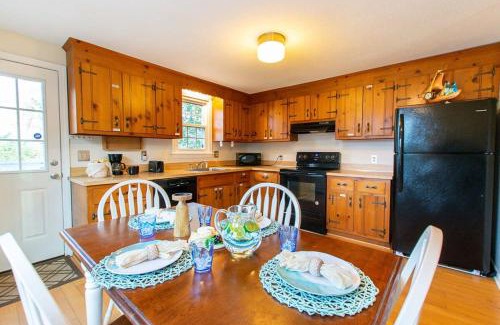 West Yarmouth House | Dog-Friendly Retreat Steps from the Beach - Guest Rated 9.8